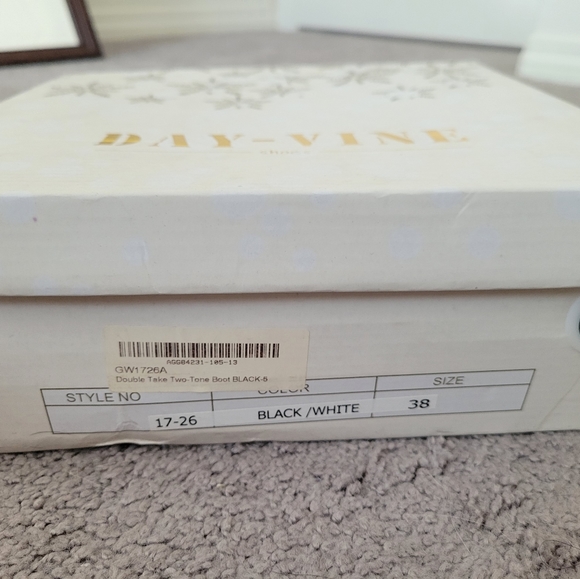 Booties - Picture 9 of 10